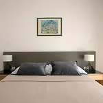 Island View Luxury Apartments